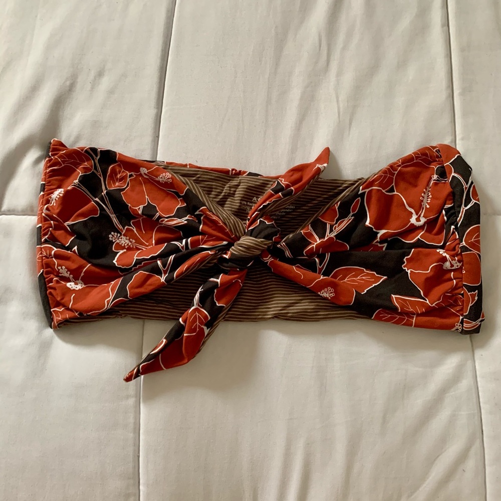 ACACIA Mid Pacific Baker top